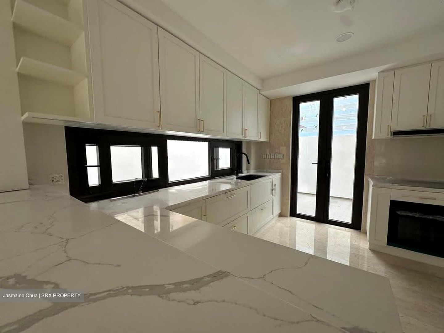 Coronation Road (D10), Semi-Detached #619726601